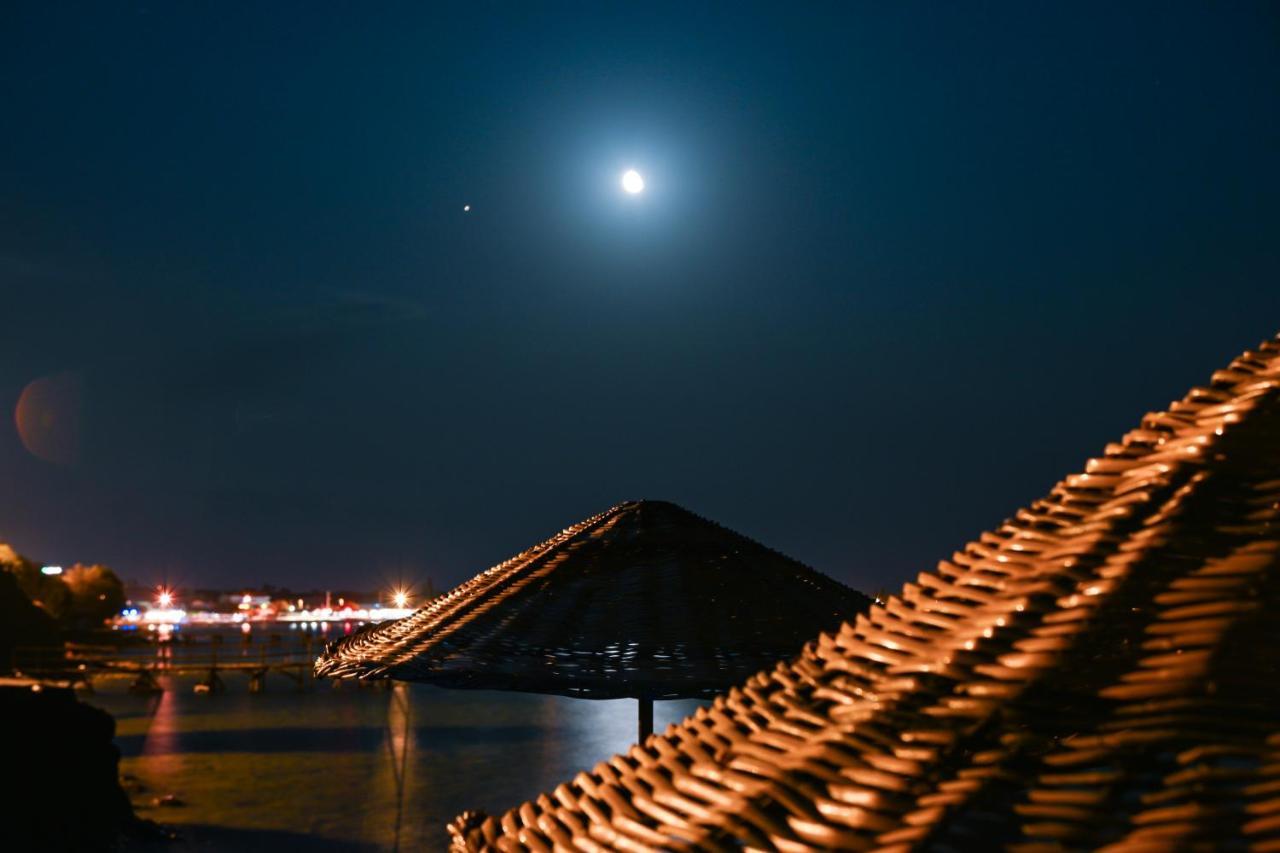 Assos Nazan Motel Restoran Beach Sokakagzi Exteriér fotografie